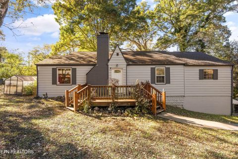 Photo of 305 Gilbert Lane, Knoxville, TN 37920 (MLS # 1319529)