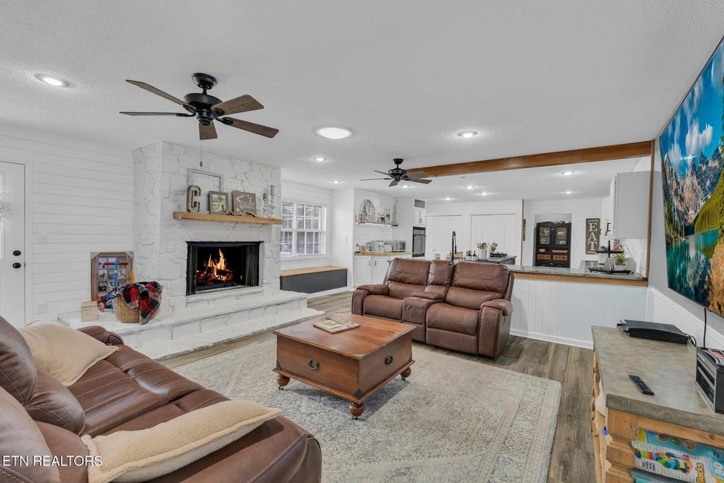 Photo of 2142 Keno Drive, Crossville, TN 38572 (MLS # 1334879)