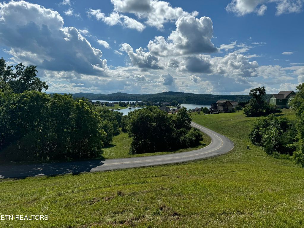 Photo of 403404 Russell Brothers Rd, Sharps Chapel, TN 37866 (MLS # 1333994)