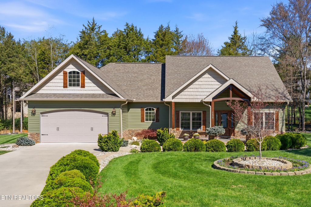 Photo of 158 Gado Way, Loudon, TN 37774 (MLS # 1334418)