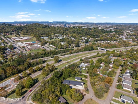 Tiny photo for 433 Haywood Ave, Knoxville, TN 37920 (MLS # 1359796)