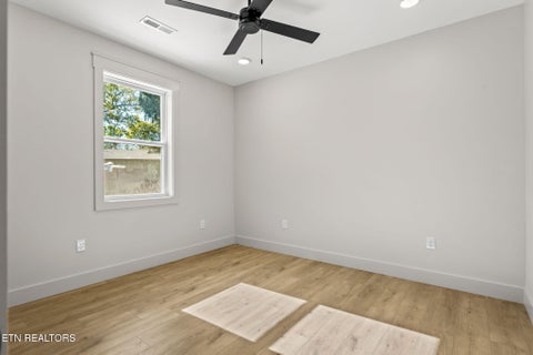 Tiny photo for 433 Haywood Ave, Knoxville, TN 37920 (MLS # 1359796)