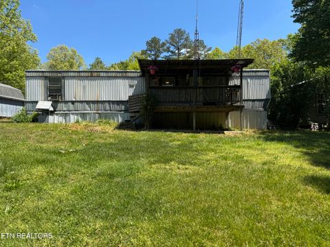 Photo of 1022 Spring Hill Circle, Jamestown, TN 38556 (MLS # 1339306)