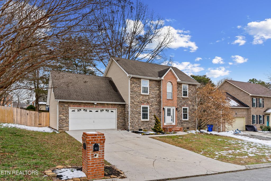 Photo of 1720 Wynrush Circle, Knoxville, TN 37923 (MLS # 1328627)