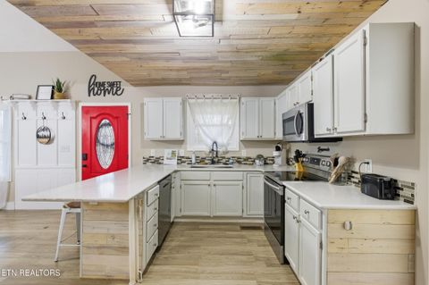 Tiny photo for 3401 Mountain Overlook Way, Sevierville, TN 37876 (MLS # 1324436)