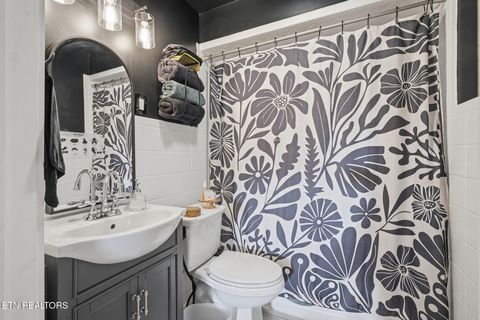 Tiny photo for 709 Watauga Ave, Knoxville, TN 37917 (MLS # 1326917)