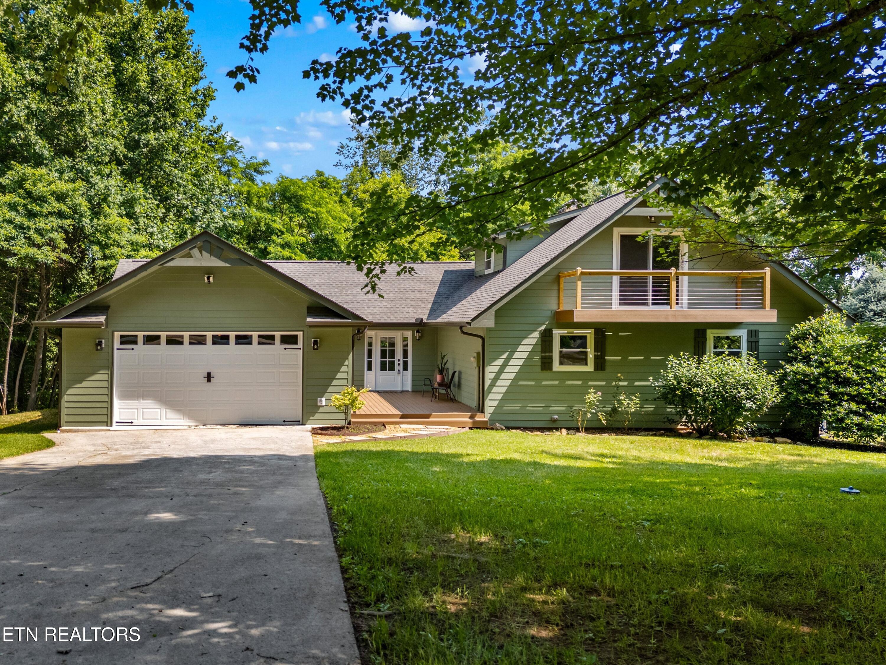 627 Heather Brook Circle