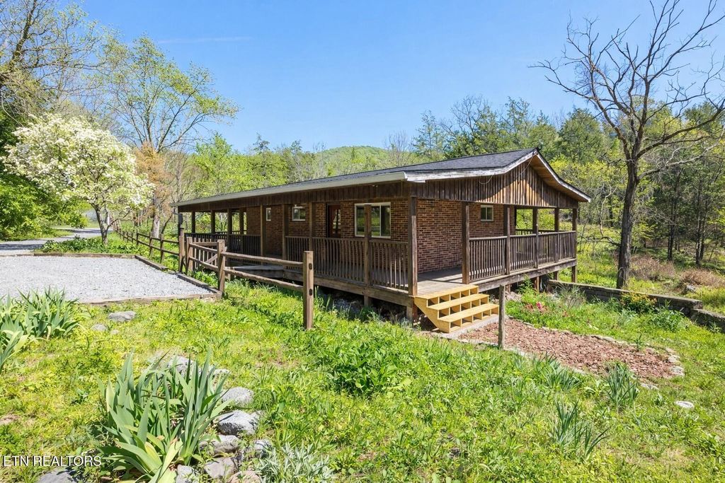 Photo of 2354 Walker Ford Rd, Maynardville, TN 37807 (MLS # 1337243)