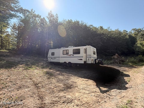 Photo of 1 Big Four Rd, LaFollette, TN 37766 (MLS # 1355833)