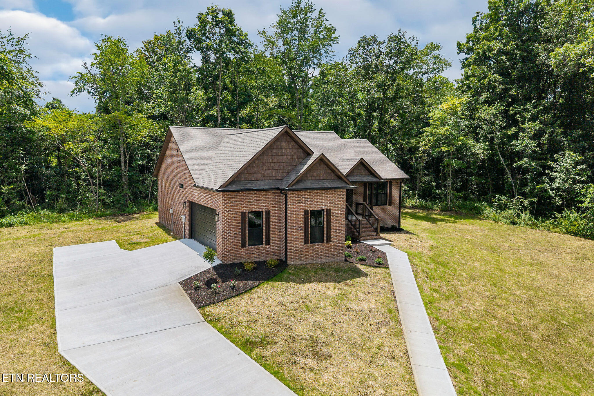 2 Riverchase Drive