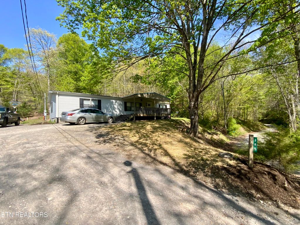 Photo of 185 Moccasin Hollow Lane, Clinton, TN 37716 (MLS # 1297246)