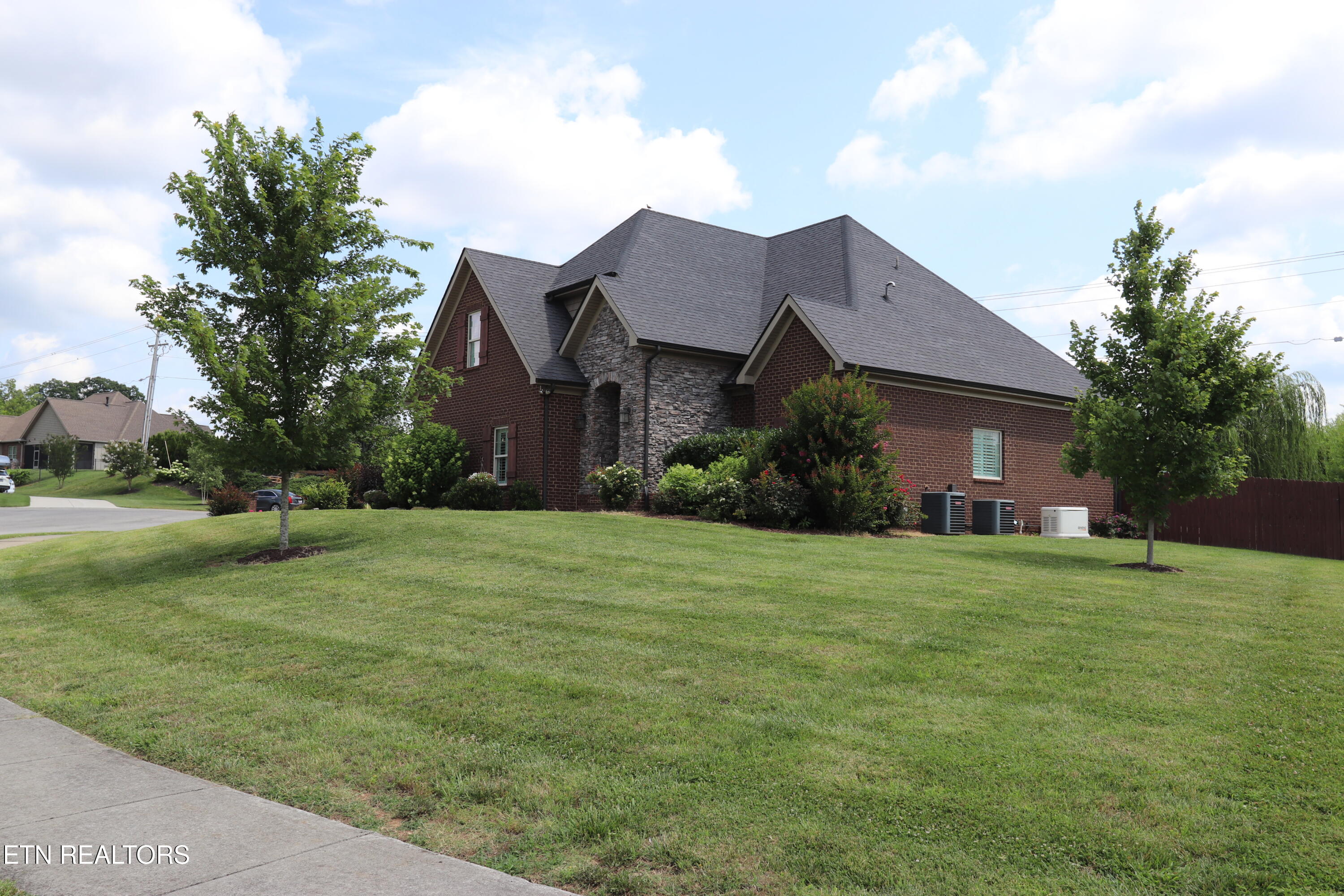 1436 Edenbridge Drive