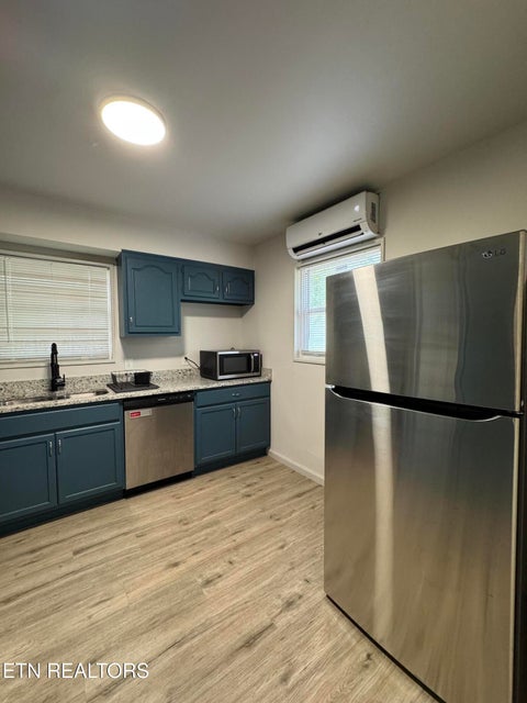 Tiny photo for 1812 Rosedale Ave, Knoxville, TN 37915 (MLS # 1347338)