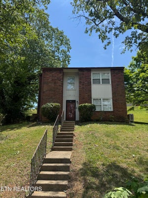 1812 ROSEDALE AVE, KNOXVILLE, TN 37915 - Image 774e47cf366a7b31e9be708496300a28/4226568068