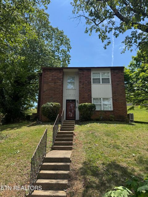 Photo of 1812 Rosedale Ave, Knoxville, TN 37915 (MLS # 1347338)