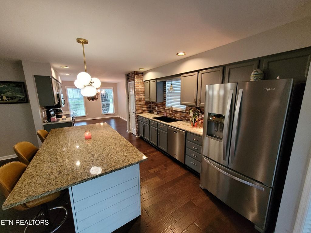 Photo of 1708 Wayside Rd, Knoxville, TN 37931 (MLS # 1334496)