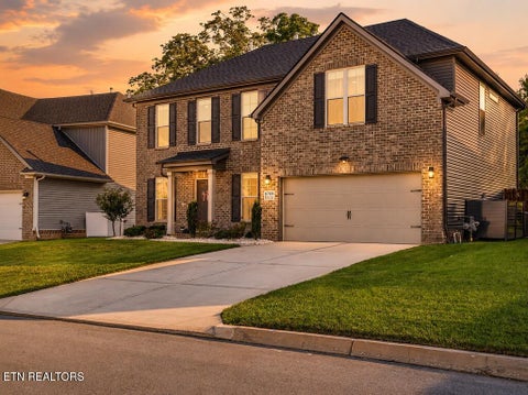 Photo of 8708 Yellow Aster Rd, Knoxville, TN 37931 (MLS # 1346017)