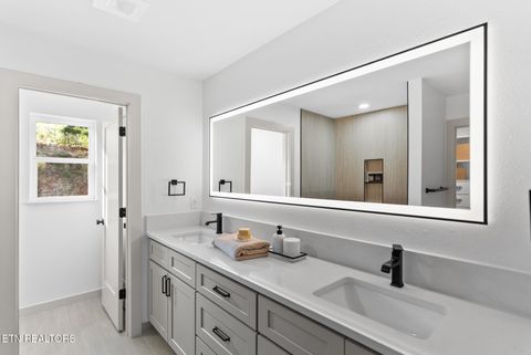 Tiny photo for 4916 Skyview Drive, Knoxville, TN 37917 (MLS # 1336147)