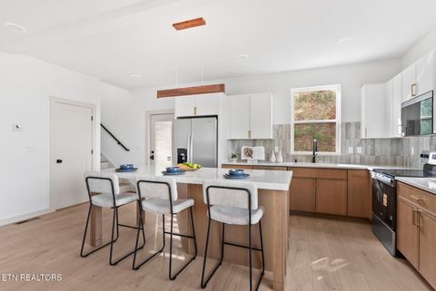 Tiny photo for 4916 Skyview Drive, Knoxville, TN 37917 (MLS # 1336147)