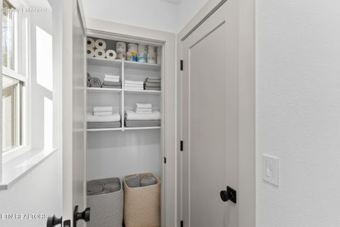 Tiny photo for 4916 Skyview Drive, Knoxville, TN 37917 (MLS # 1336147)