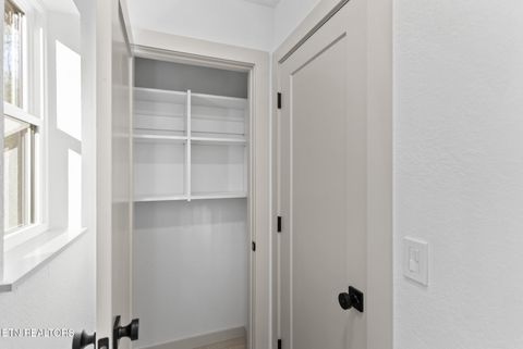 Tiny photo for 4916 Skyview Drive, Knoxville, TN 37917 (MLS # 1336147)