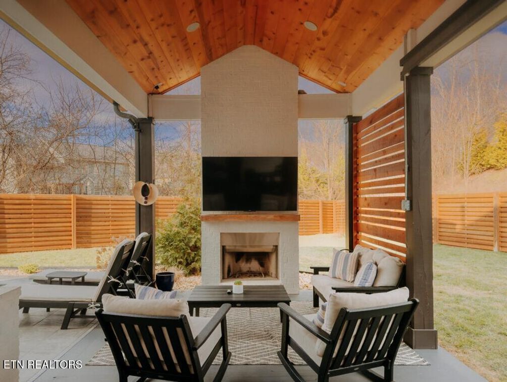 Photo of 10861 Snowfall Lane, Knoxville, TN 37931 (MLS # 1331139)