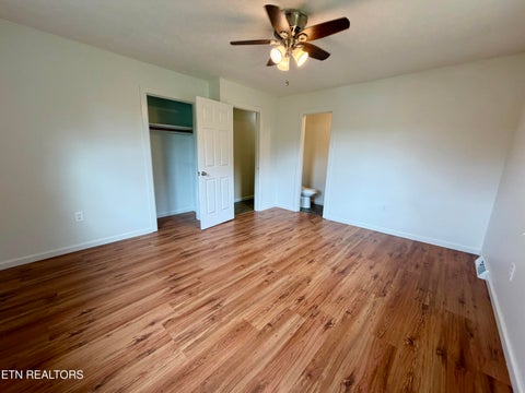 Tiny photo for 151 Jaynes Rd, Tazewell, TN 37879 (MLS # 1359782)