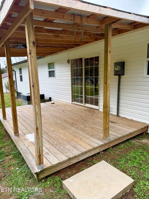 Tiny photo for 151 Jaynes Rd, Tazewell, TN 37879 (MLS # 1359782)