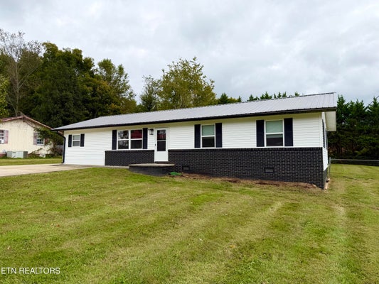 151 JAYNES RD, TAZEWELL, TN 37879 - Image 77992e53bcd47eda4d1386d508eb12fb/3502760958