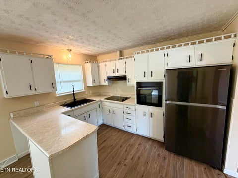 Tiny photo for 151 Jaynes Rd, Tazewell, TN 37879 (MLS # 1359782)