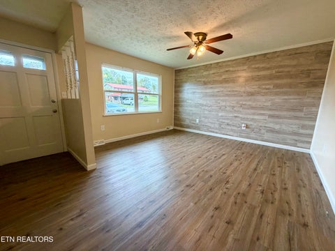 Tiny photo for 151 Jaynes Rd, Tazewell, TN 37879 (MLS # 1359782)