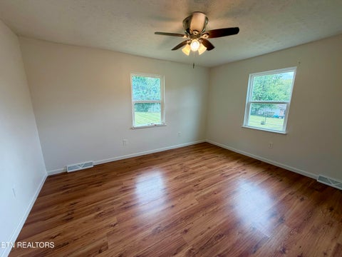 Tiny photo for 151 Jaynes Rd, Tazewell, TN 37879 (MLS # 1359782)