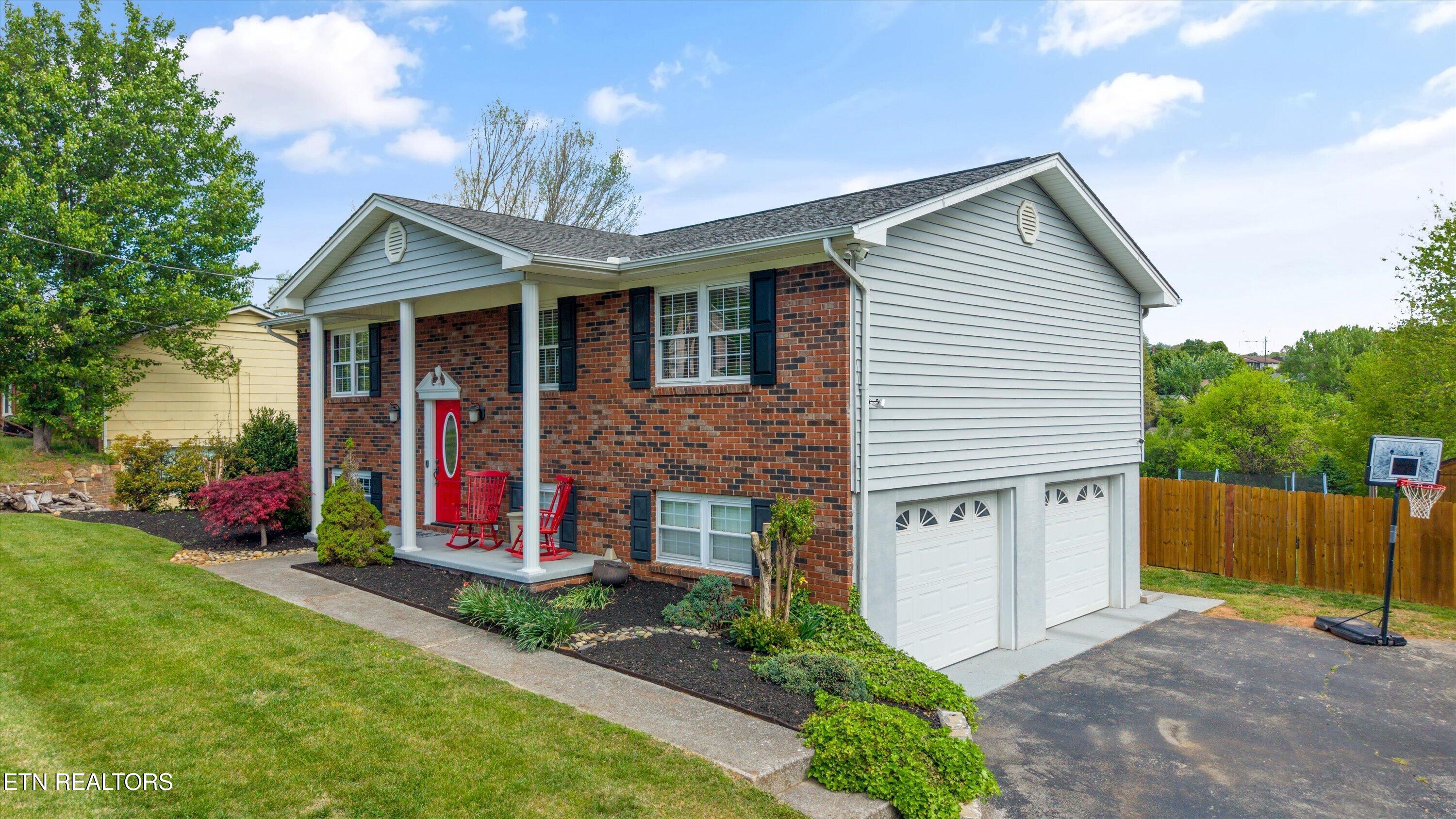 7752 Cranley Rd