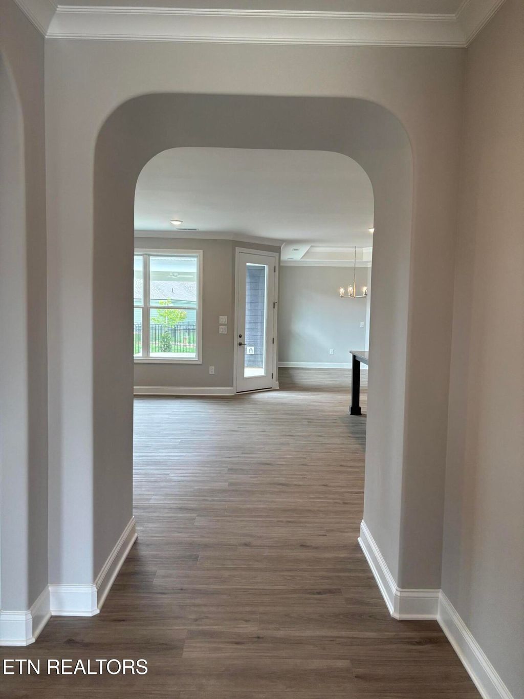 Photo of 152 Honeysuckle Drive, Lenoir City, TN 37771 (MLS # 1339572)