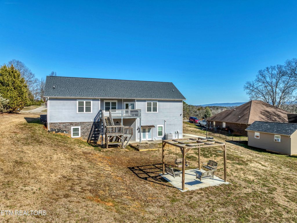 Photo of 1322 Houston Springs Rd, Greenback, TN 37742 (MLS # 1329639)