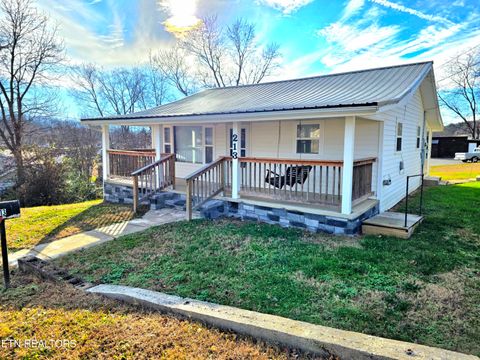 Photo of 213 Front St, Newport, TN 37821 (MLS # 1323883)