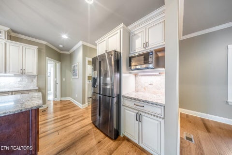 Tiny photo for 102 Kawatuska Way, Loudon, TN 37774 (MLS # 1360197)