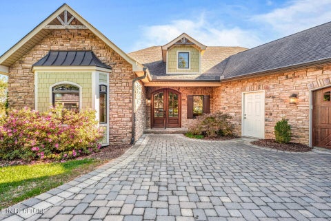 Tiny photo for 102 Kawatuska Way, Loudon, TN 37774 (MLS # 1360197)