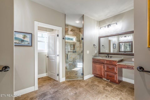Tiny photo for 102 Kawatuska Way, Loudon, TN 37774 (MLS # 1360197)