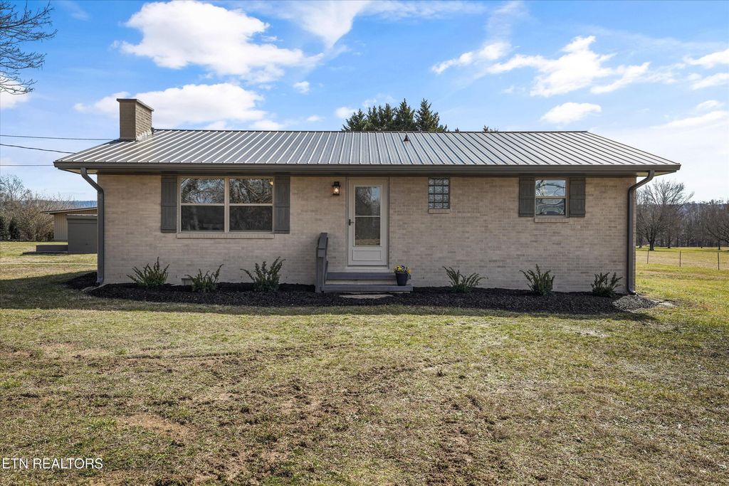 Photo of 3138 Carpenters Grade Rd, Maryville, TN 37803 (MLS # 1329776)