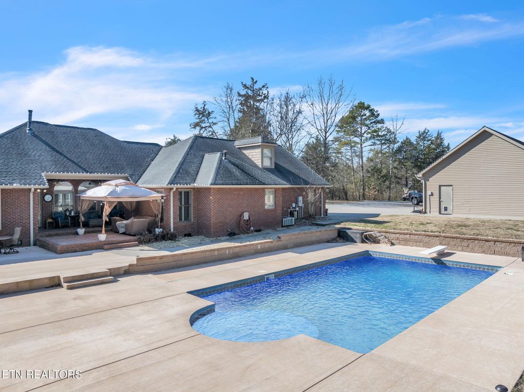 Photo of 107 Brushy Valley Rd, Clinton, TN 37716 (MLS # 1297311)