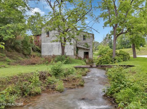 Tiny photo for 331 Clover Hill Rd, Maryville, TN 37801 (MLS # 1332550)