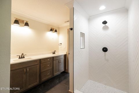 Tiny photo for 331 Clover Hill Rd, Maryville, TN 37801 (MLS # 1332550)