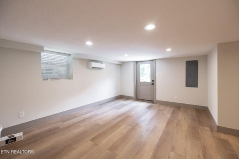 Tiny photo for 331 Clover Hill Rd, Maryville, TN 37801 (MLS # 1332550)