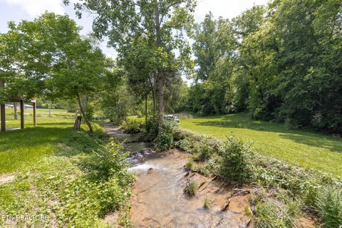 Tiny photo for 331 Clover Hill Rd, Maryville, TN 37801 (MLS # 1332550)