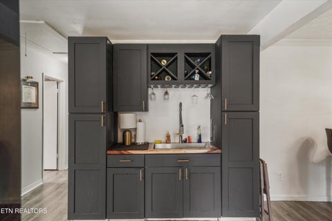 Tiny photo for 127 Athens Rd, Oak Ridge, TN 37830 (MLS # 1331077)
