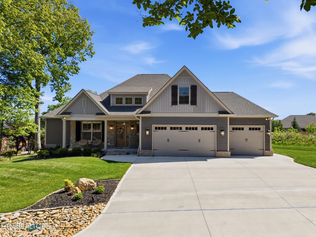 Photo of 369 Golanvyi Tr, Vonore, TN 37885 (MLS # 1338034)