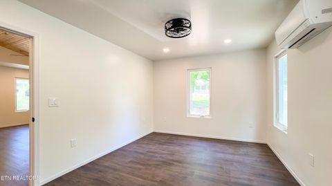 Tiny photo for 144 Caron Drive, Spring City, TN 37381 (MLS # 1339424)