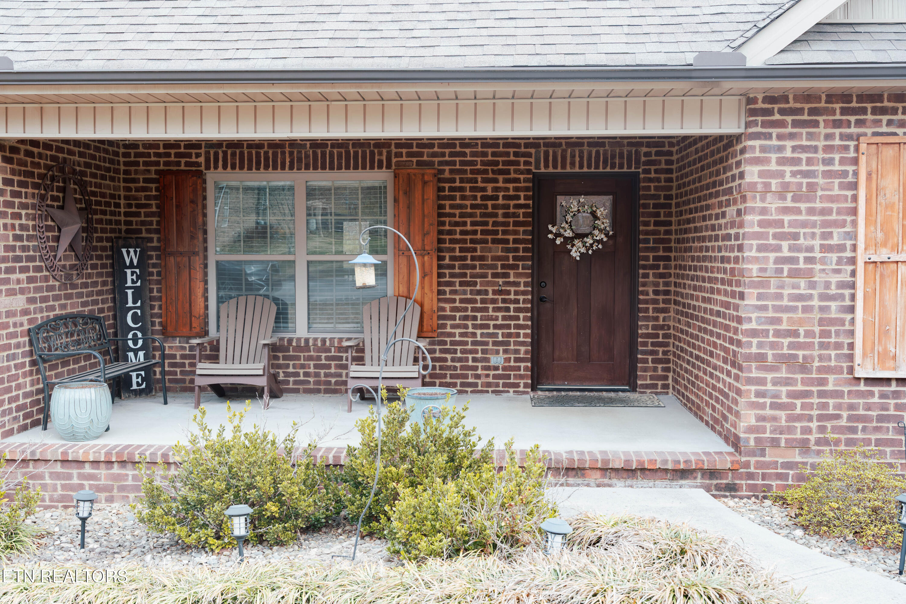 7248 Thornbrook Lane