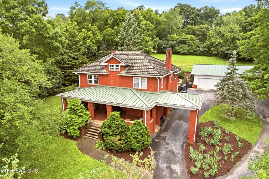 Photo of 1509 Cedar Lane, Knoxville, TN 37918 (MLS # 1349768)